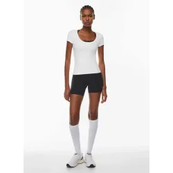 BUTTER Essential Scoopneck T-Shirt